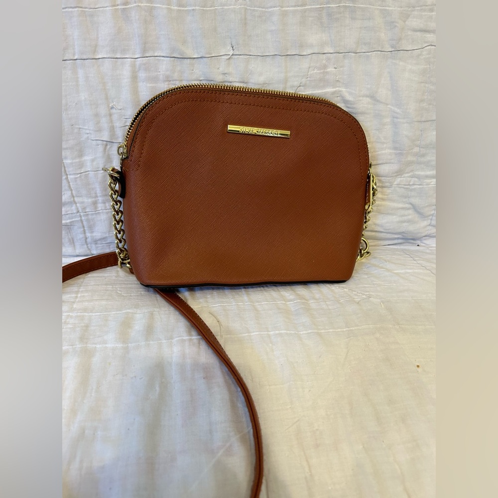 Steve Madden Brown  Leather Shoulder Bag with Gold Hardware Like New
